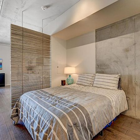 Studio High-Rise In Downtown Vegas Apartment Las Vegas Bagian luar foto