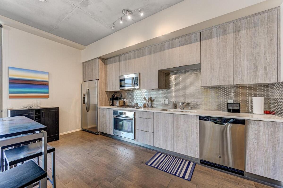 Studio High-Rise In Downtown Vegas Apartment Las Vegas Bagian luar foto